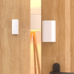 Zigbee 3.0 door/window sensor with instant status alerts, tamper detection and extended battery life.